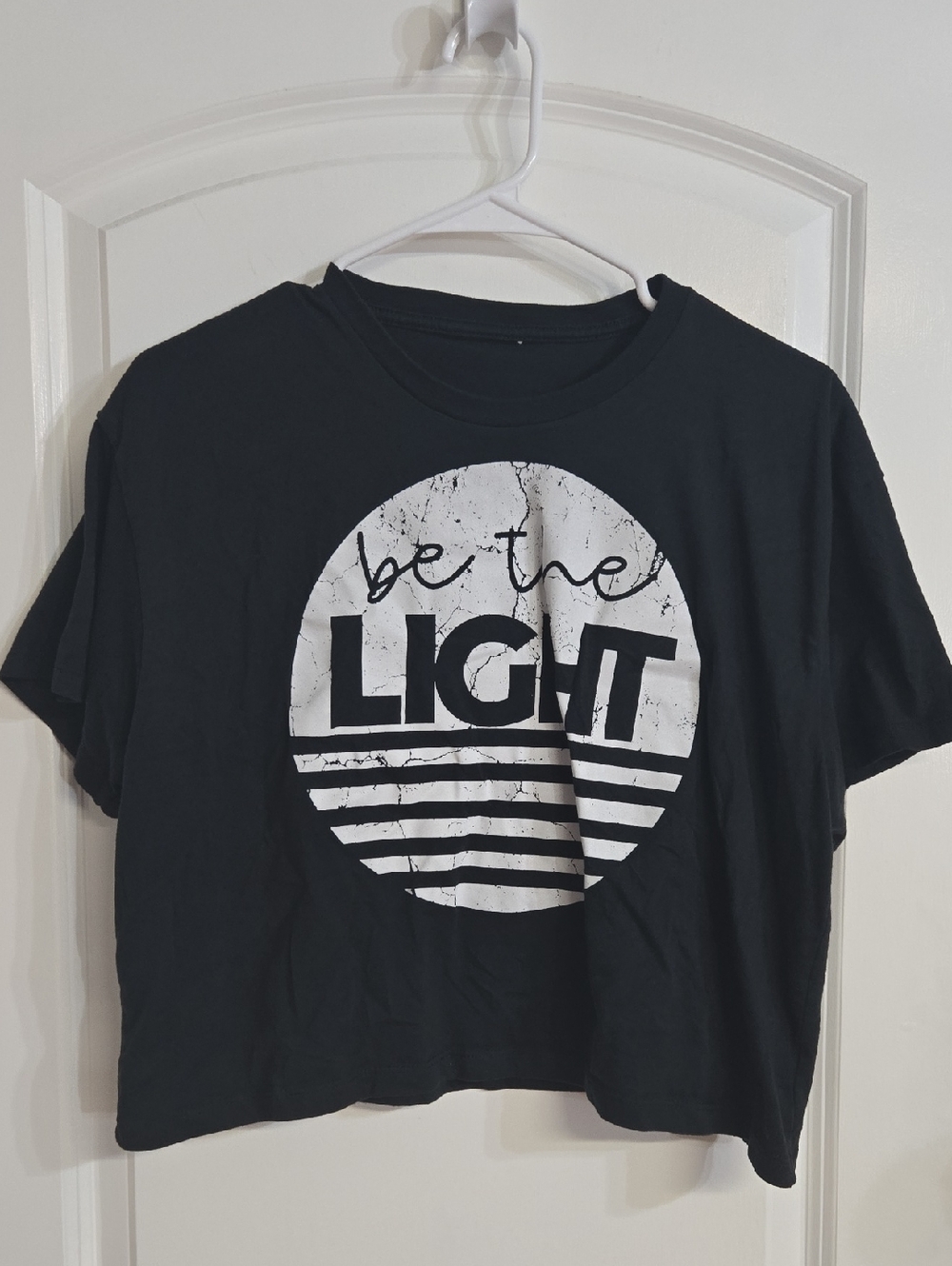 Be The Light Graphic Crop Tee - Black & White Large